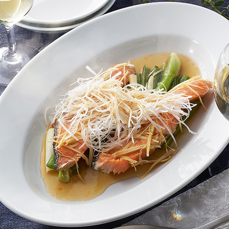 塩鮭の香味レンジ蒸し