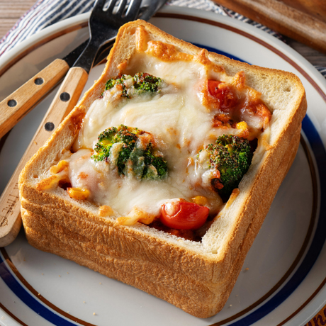 シカゴピザ風トースト