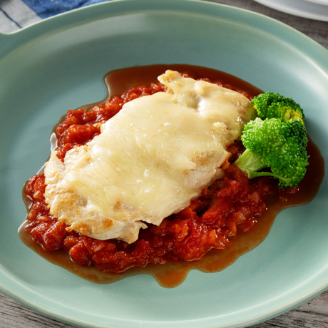 鶏肉のトマトチーズ焼き