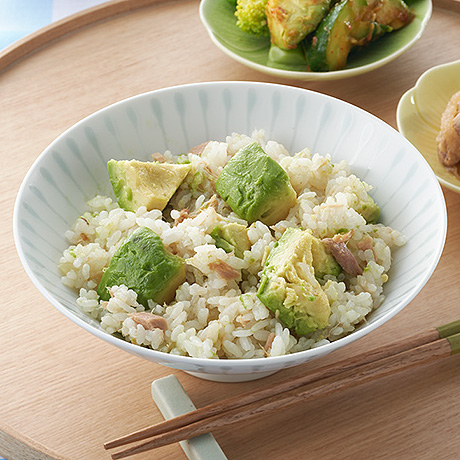 アボカドとツナの混ぜごはん