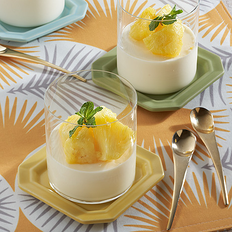 パイナップルのレアチーズケーキ