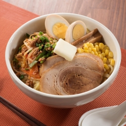 野菜味噌チャーシュー麺