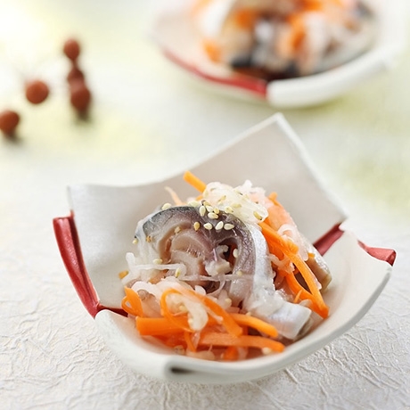 しめ鯖と人参の酢の物 レシピナビ