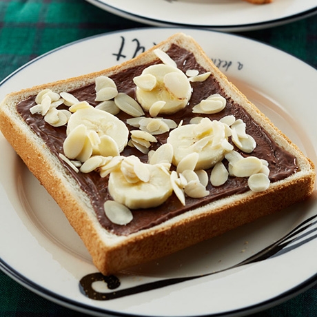 チョコナッツバナナトースト