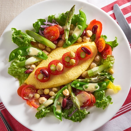 春野菜のイースターエッグオムサラダ