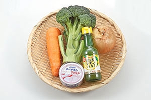 ブロッコリーと人参のツナサラダ