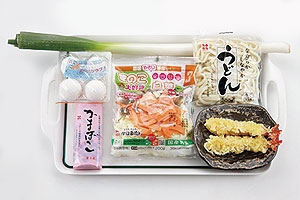 カット野菜で作る簡単鍋焼きうどん