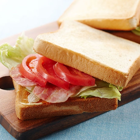 B L T ベーコンレタストマト サンド レシピナビ B L T ベーコンレタストマト サンド レシピナビ