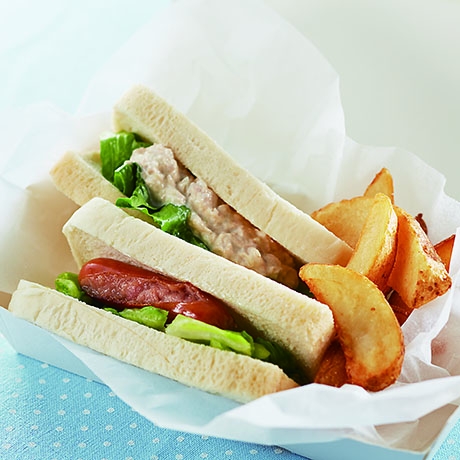 お出かけに!2種のふんわりサンド