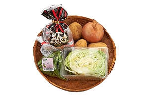 新じゃがとグリンピースの煮込み