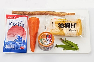 ひじきと鯖缶の煮物
