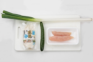 鶏ささみのねぎ塩麹和え