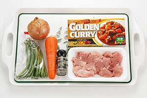 ゴロっと豚ステーキのゴールデンカレー