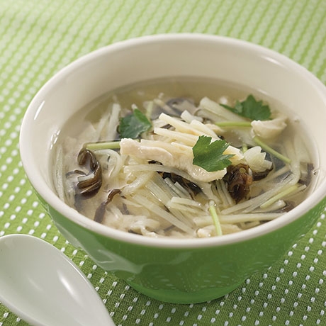 鶏肉とたけのこのスープ