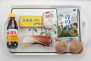 たことじゃがいものぽん炒め