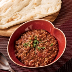 ナンでキーマカレー