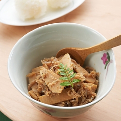 たけのことしらすの佃煮