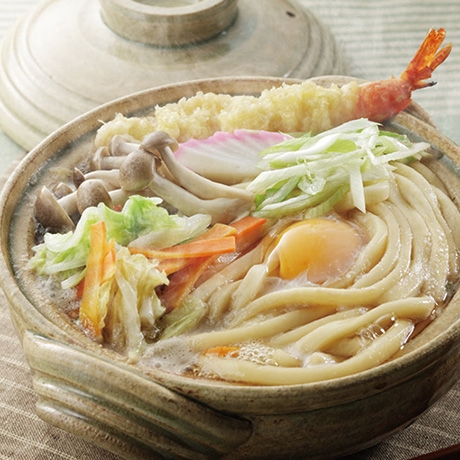 カット野菜で作る簡単鍋焼きうどん
