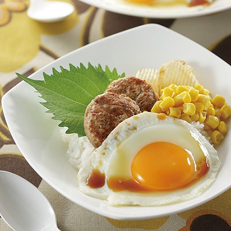 ミニハンバーグのロコモコ丼