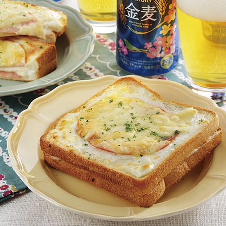 クロックムッシュ ホワイトソース焼き