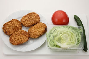 サラダコロッケ