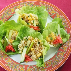 サラダ菜包みチャーハン