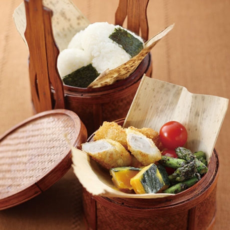 くるくるカツ弁当