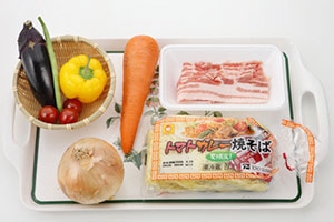 トマトカレー焼きそば