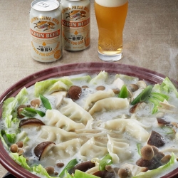 濃厚白湯ギョーザ鍋