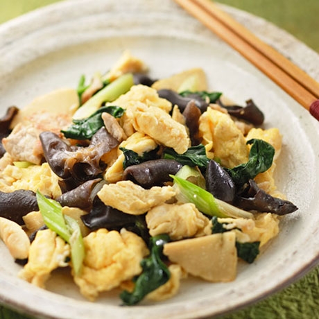 きくらげと卵の炒め物