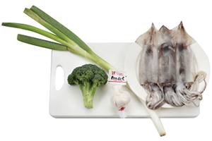 いかとブロッコリーの塩炒め