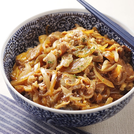 豚肉の卵とじ丼