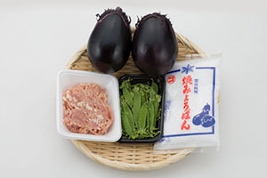 丸なすの紅葉あんかけ