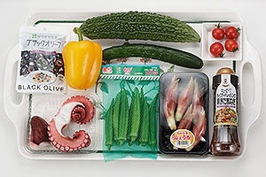 たこと夏野菜のレインボーサラダ
