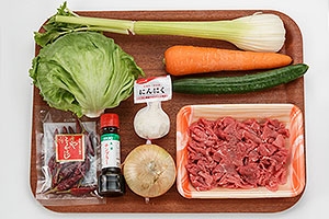 牛肉のレタス巻き