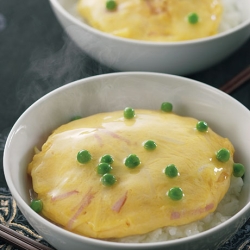 天津飯(てんしんはん)