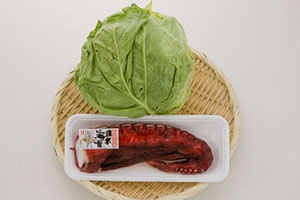 キャベツとたこの塩タレ和え