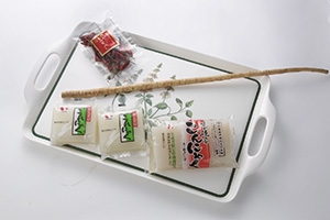 こんにゃくとごぼうの炒め煮