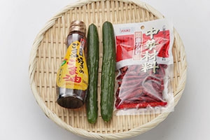 糖醋黄瓜(タンツーホワングァ)