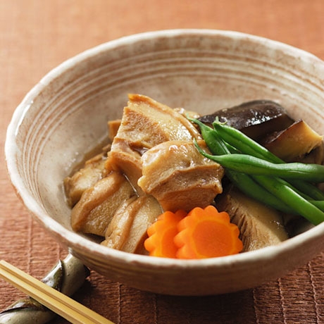 車麩と牛肉の煮物