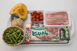 枝豆と焼きトマトと豚肉のカレー