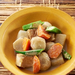 里芋のごま味噌煮