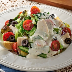 夏野菜のマヨチキンECHIGO salad