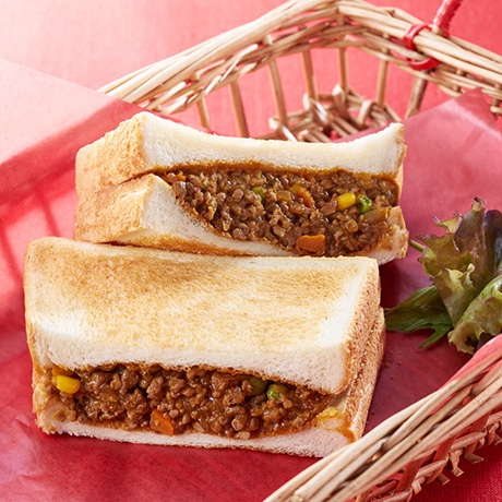 ドライカレーサンド