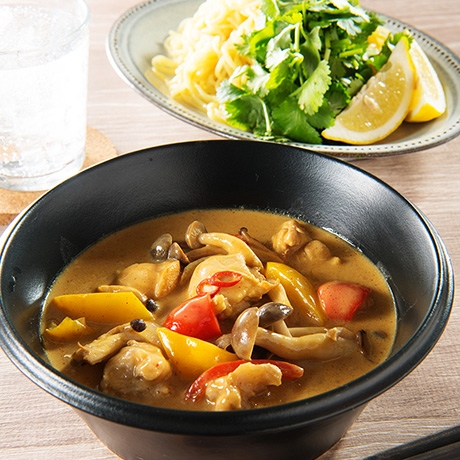 鶏肉のタイ風カレーつけ麺