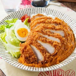 手作りスパイスのカツカレー