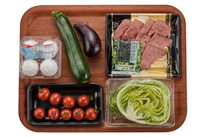 夏野菜のローストビーフ丼マスタードソース