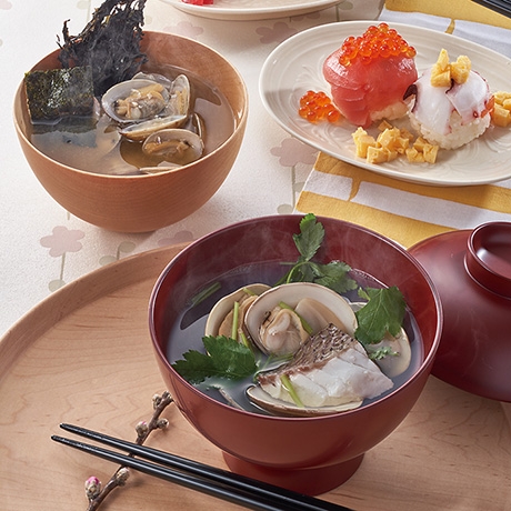 鯛だしのはまぐり潮汁&あさりとのりの味噌汁