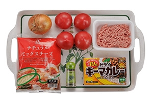 スタッフドトマトのチーズカレー焼き