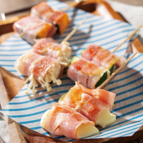 チーズと野菜のベーコン巻き